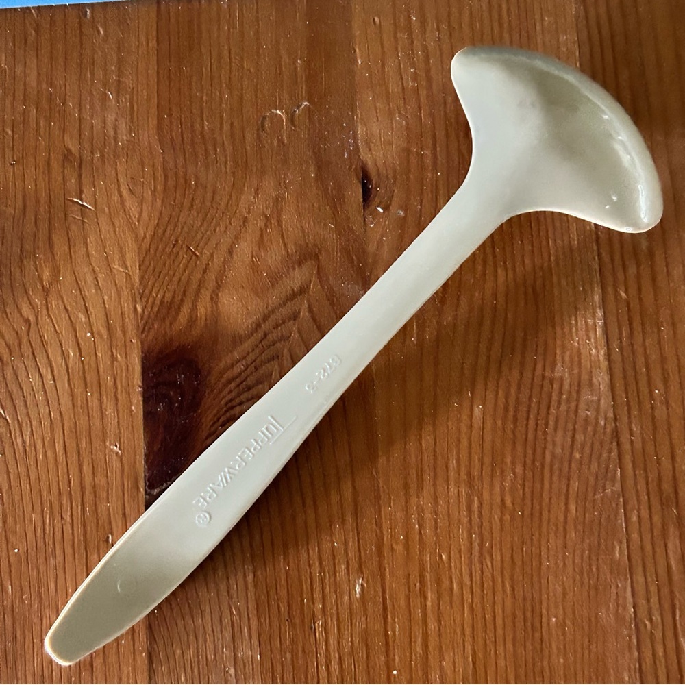 4 Tupperware Mini Ladles - Picture 4 of 4